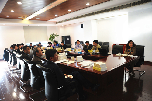 上海高研院党委学习传达党的十八届六中全会会议精神